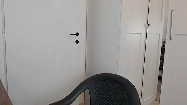 nicole 98 online show from 01.27.25