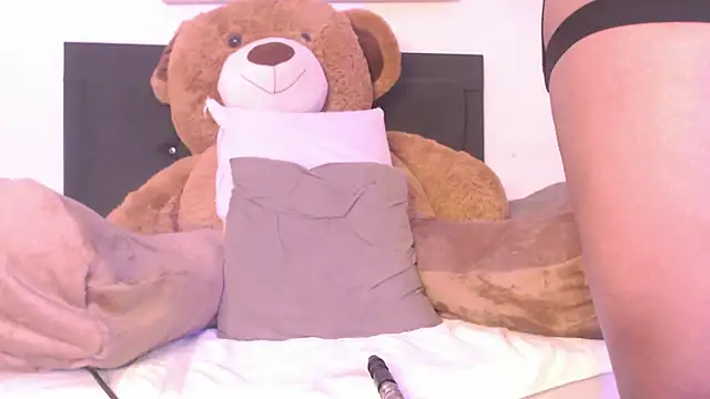 janeebony  online show from 12.27.24