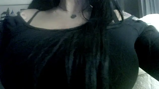 stormylana online show from 04.15.26