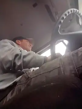 trucker1979 online show from 12.15.25