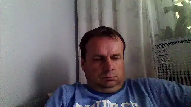 Snapshot of grzes19763 chatting on 07.08.26 grzes19763 online show from 07.08.26