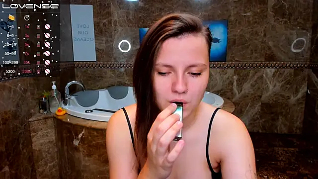 MelindaTin online show from 09.14.25