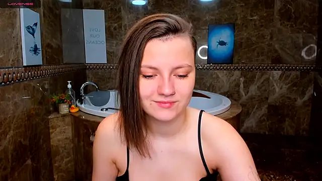 MelindaTin online show from 12.02.25