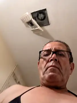 Snapshot of bobby69cock chatting on 06.29.26 bobby69cock online show from 06.29.26