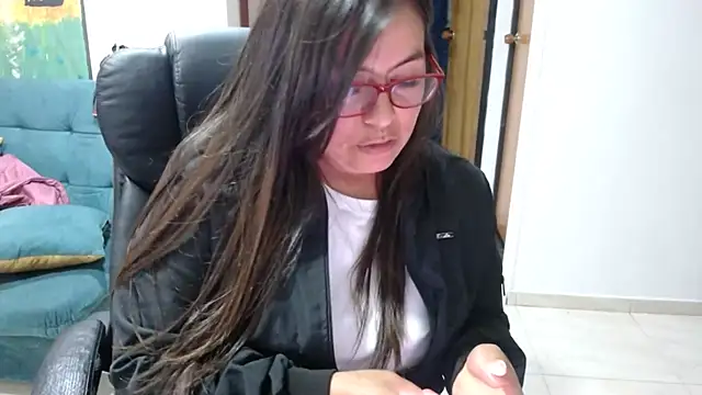 Ixchel Anaid online show from 03.10.25