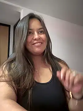 Ixchel Anaid online show from 11.22.25