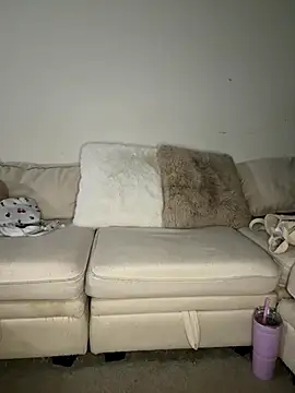 Snapshot of joeystaciee chatting on 11.12.25 joeystaciee online show from 11.12.25