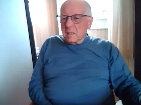 Snapshot of johnjohn622662 chatting on 09.29.25 johnjohn622662 online show from 09.29.25