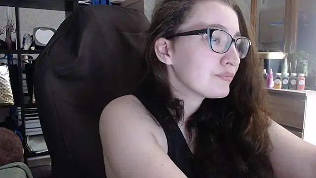 Snapshot of AnKey_Rayah chatting on 02.07.25 AnKey Rayah online show from 02.07.25