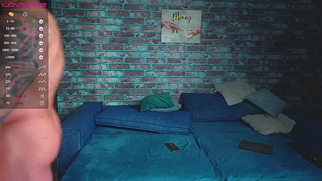 mark normal online show from 03.02.25