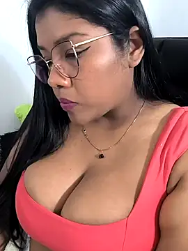 paola091 online show from 02.15.25