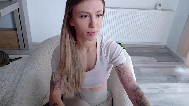 Snapshot of Diddy_sweet chatting on 11.30.25 Diddy sweet online show from 11.30.25