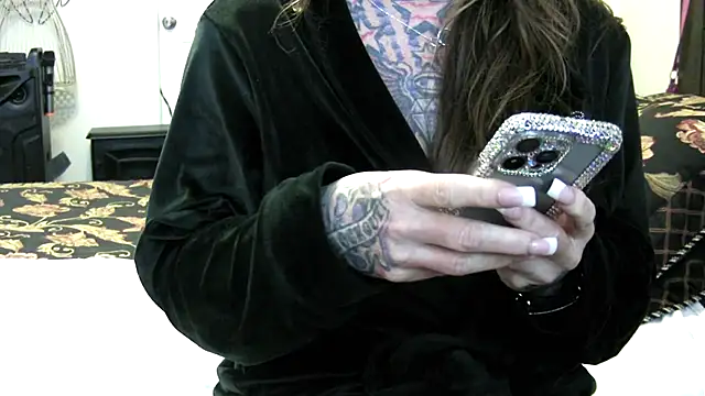 pamelagunns online show from 02.03.25