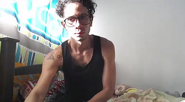 alisterxxx online show from 01.22.25