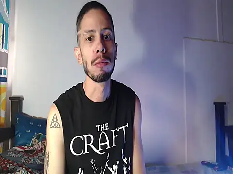 alisterxxx online show from 10.15.25