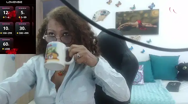 BustyMilf  online show from 03.10.25