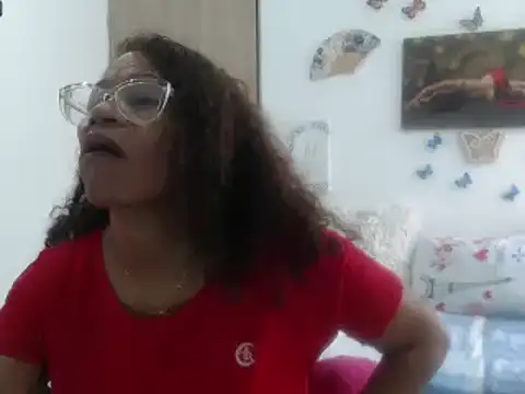 BustyMilf  online show from 03.21.25