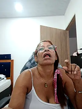 BustyMilf  online show from 10.02.25