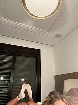 jasminesummer online show from 12.18.25