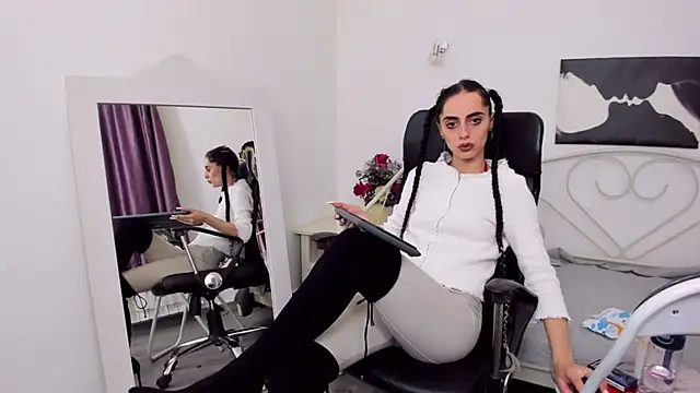 jessystarr online show from 02.26.25