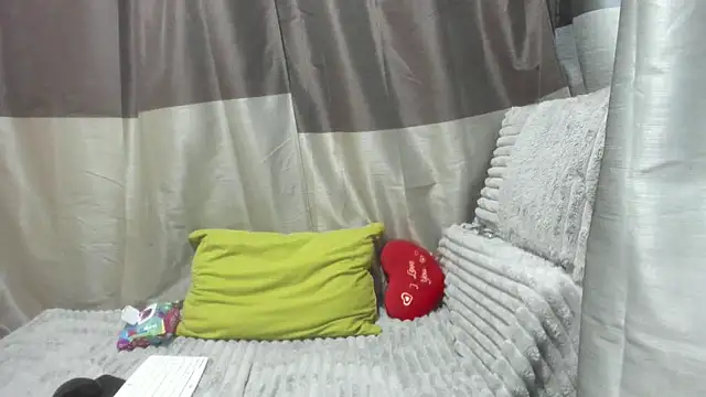 jessystarr online show from 11.24.25