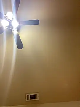 Snapshot of MzParker chatting on 01.11.26 MzParker online show from 01.11.26