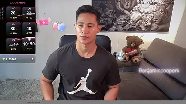 BenjaminCooperk online show from 10.28.25