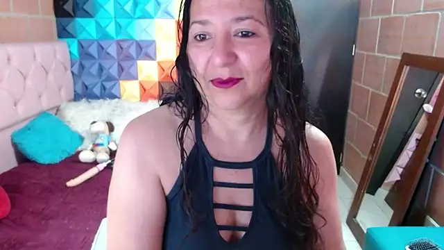 katifoxx online show from 01.22.25