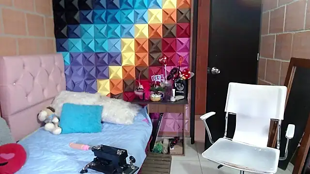 katifoxx online show from 03.06.25