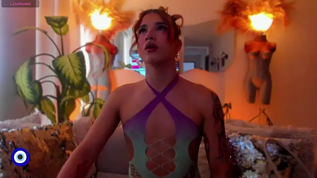 Angel Peach online show from 11.25.25