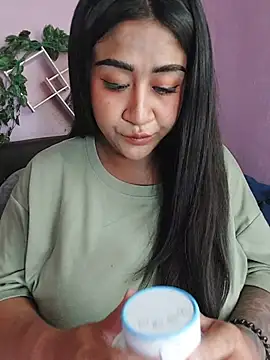 Snapshot of XXX_harna chatting on 05.18.26 XXX harna online show from 05.18.26