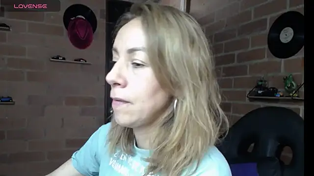 cristin doll  online show from 04.15.26