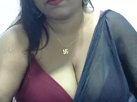 ROSEE MERRYYYY online show from 12.05.25