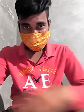 Snapshot of winterison chatting on 10.10.25 winterison online show from 10.10.25