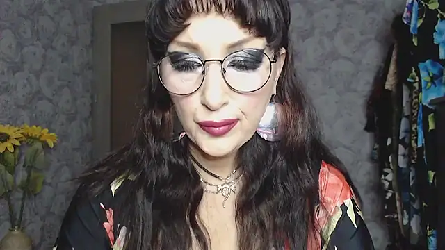 Aziza1 online show from 09.12.25