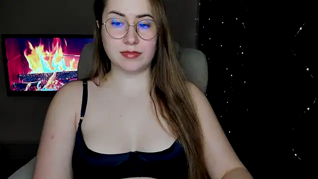 SeasonalSomeone online show from 03.22.25