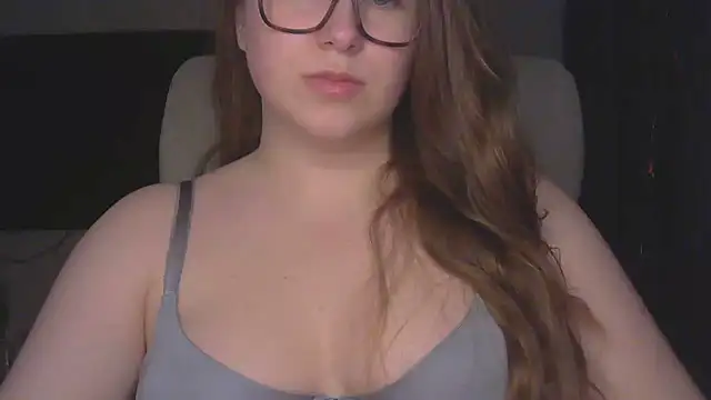 SeasonalSomeone online show from 02.15.26