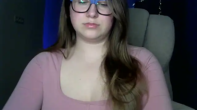 SeasonalSomeone online show from 04.19.26