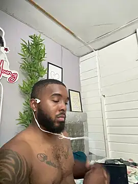 livepro online show from 04.25.26