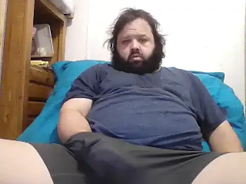 Snapshot of Strongbutgentle36 chatting on 12.04.24 Strongbutgentle36 online show from 12.04.24