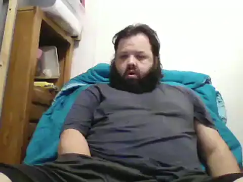 Snapshot of Strongbutgentle36 chatting on 12.14.24 Strongbutgentle36 online show from 12.14.24