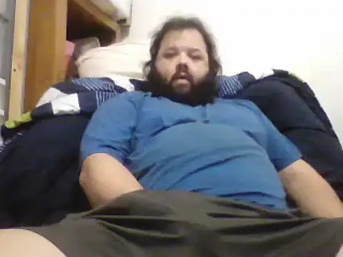 Snapshot of Strongbutgentle36 chatting on 12.17.24 Strongbutgentle36 online show from 12.17.24