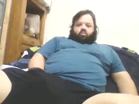 Snapshot of Strongbutgentle36 chatting on 12.28.24 Strongbutgentle36 online show from 12.28.24