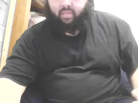 Snapshot of Strongbutgentle36 chatting on 01.05.25 Strongbutgentle36 online show from 01.05.25