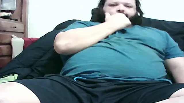 Snapshot of Strongbutgentle36 chatting on 01.24.25 Strongbutgentle36 online show from 01.24.25