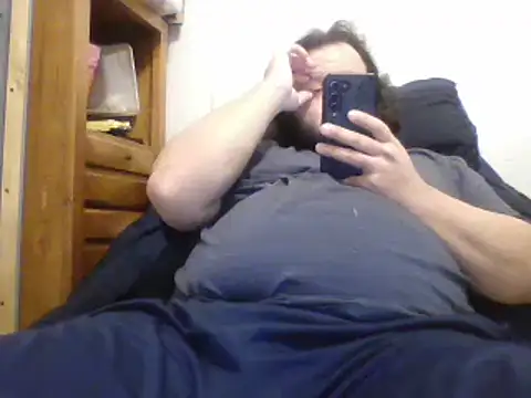 Snapshot of Strongbutgentle36 chatting on 02.06.25 Strongbutgentle36 online show from 02.06.25