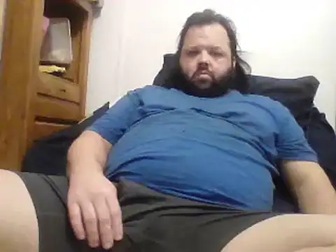 Snapshot of Strongbutgentle36 chatting on 02.10.25 Strongbutgentle36 online show from 02.10.25