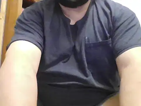 Snapshot of Strongbutgentle36 chatting on 02.22.25 Strongbutgentle36 online show from 02.22.25