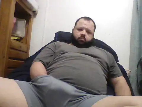 Snapshot of Strongbutgentle36 chatting on 03.06.25 Strongbutgentle36 online show from 03.06.25