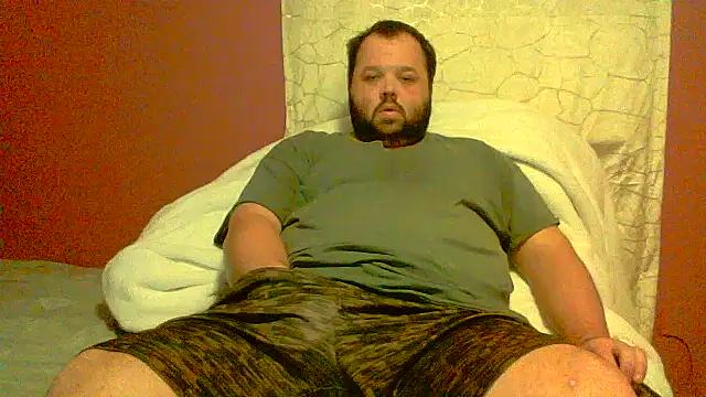 Snapshot of Strongbutgentle36 chatting on 09.14.25 Strongbutgentle36 online show from 09.14.25